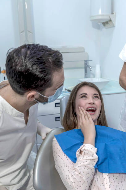 Best Emergency Dentist for Knocked-Out Tooth in Piney Mountain, VA